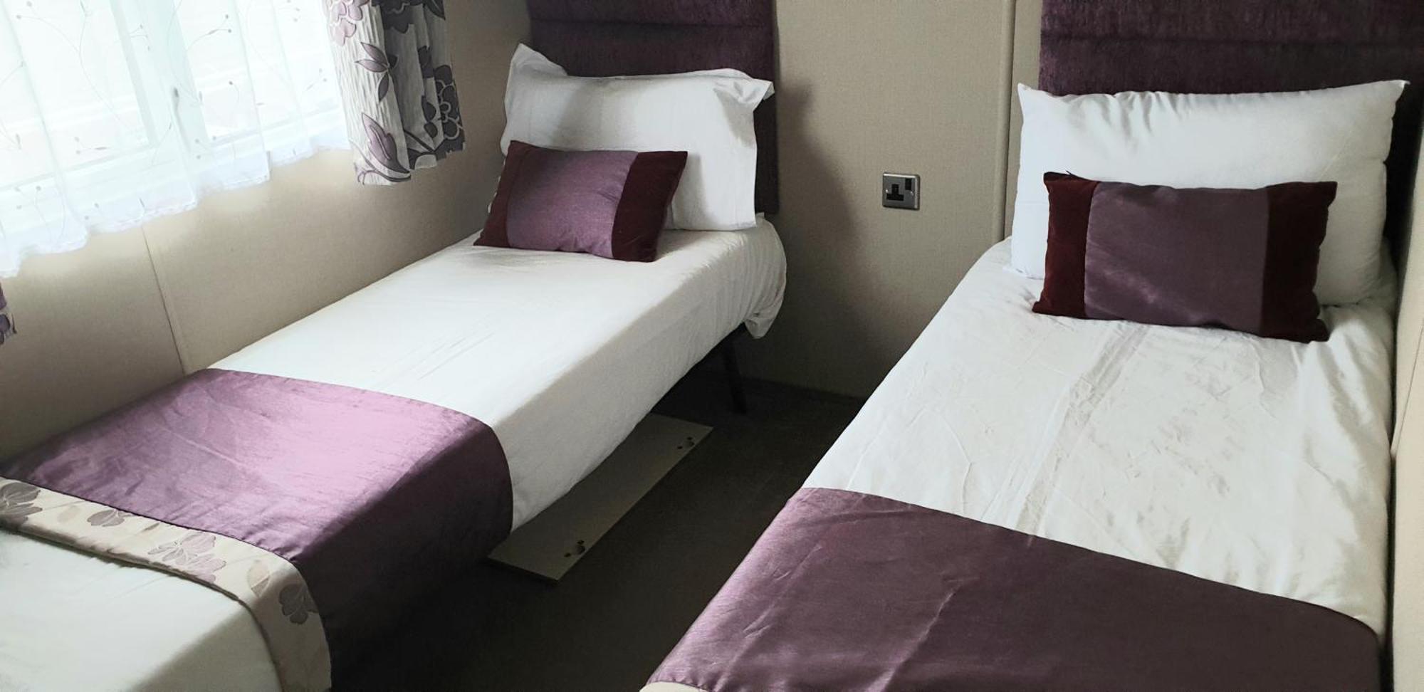 Lakeside Cotswold Holiday Home Cirencester Rom bilde